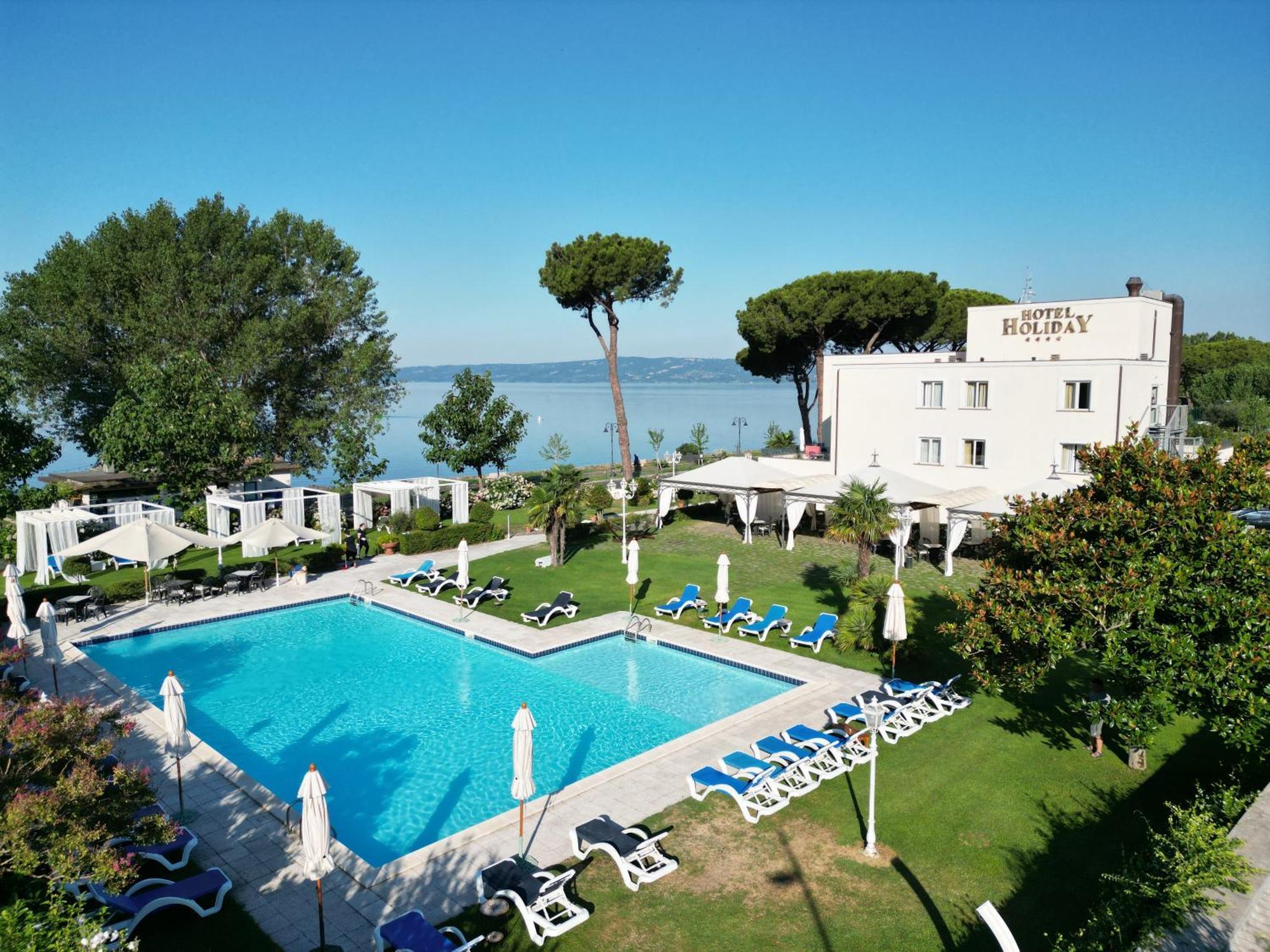 Hotel Holiday Sul Lago Bolsena Luaran gambar